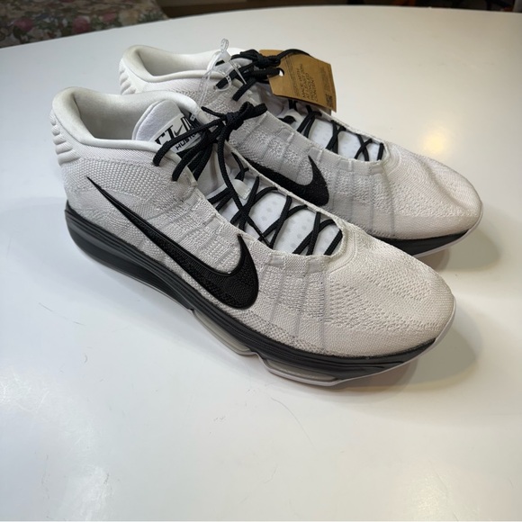 Nike Men\'s GT-03 Hustler BasketballbaShoes NWOT Size 22 main image 12
